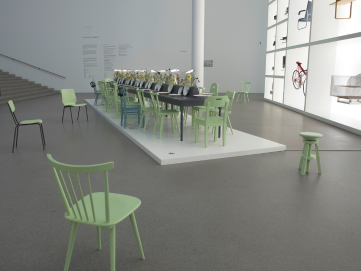 Hella Jongerius “Phoenix – reborn beauty”