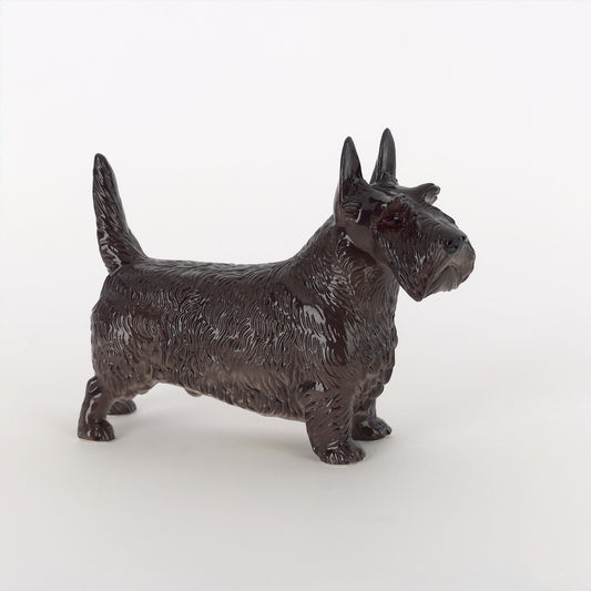 Scotch Terrier | 631 | 15 cm | Underglaze painting | Version II in black