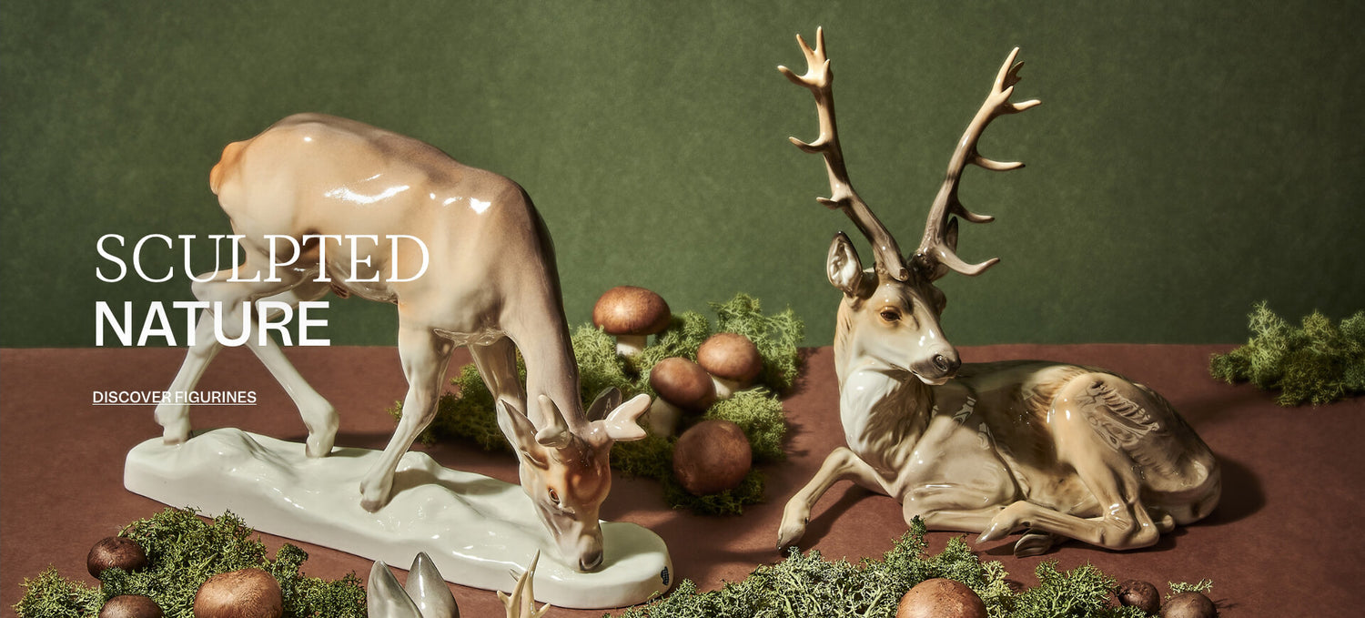 Hero banner featuring two glazed porcelain deer figures among moss and mushrooms, with the text “GEFORMTE NATUR” and “FIGUREN ENTDECKEN” on the left.