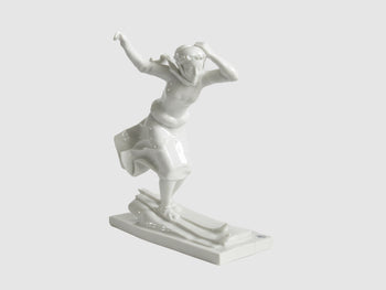 Porzellanfigur Skiläuferin aus glasiertem Porzellan